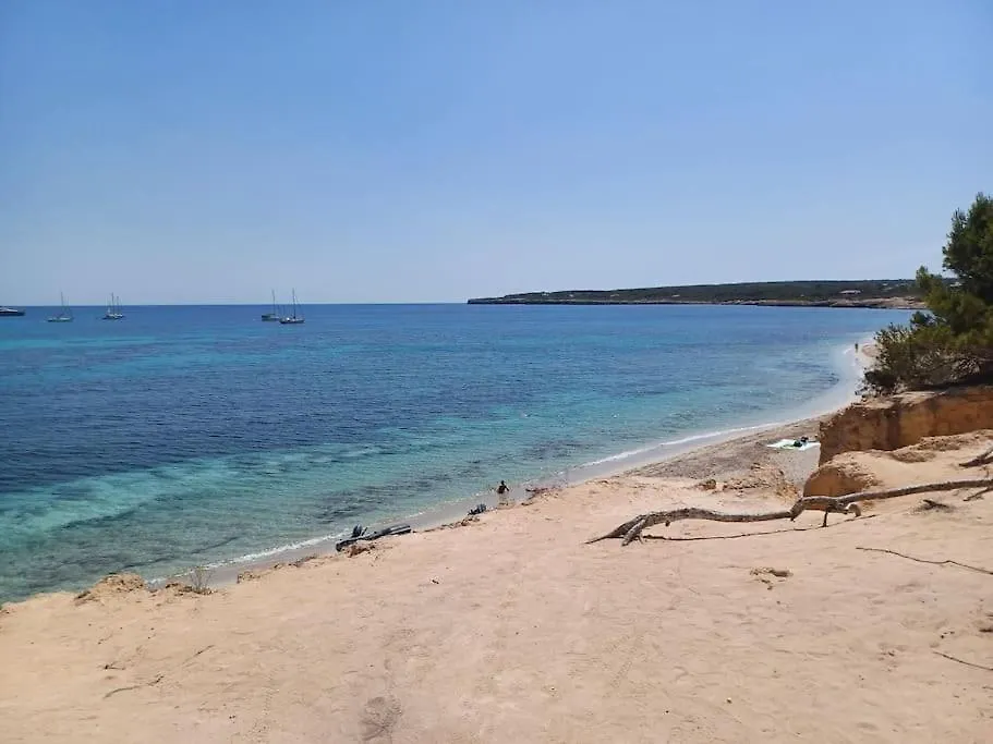 A Beautiful Villa Close To The Beach Playa Migjorn Ισπανία