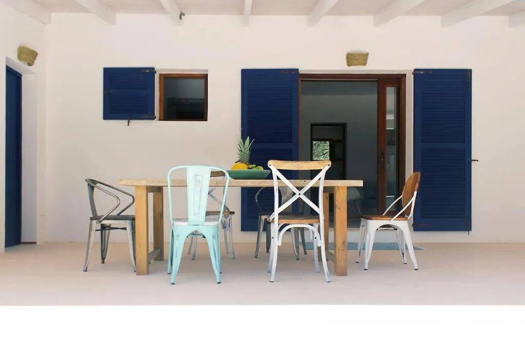 A Beautiful Villa Close To The Beach Playa Migjorn Ισπανία