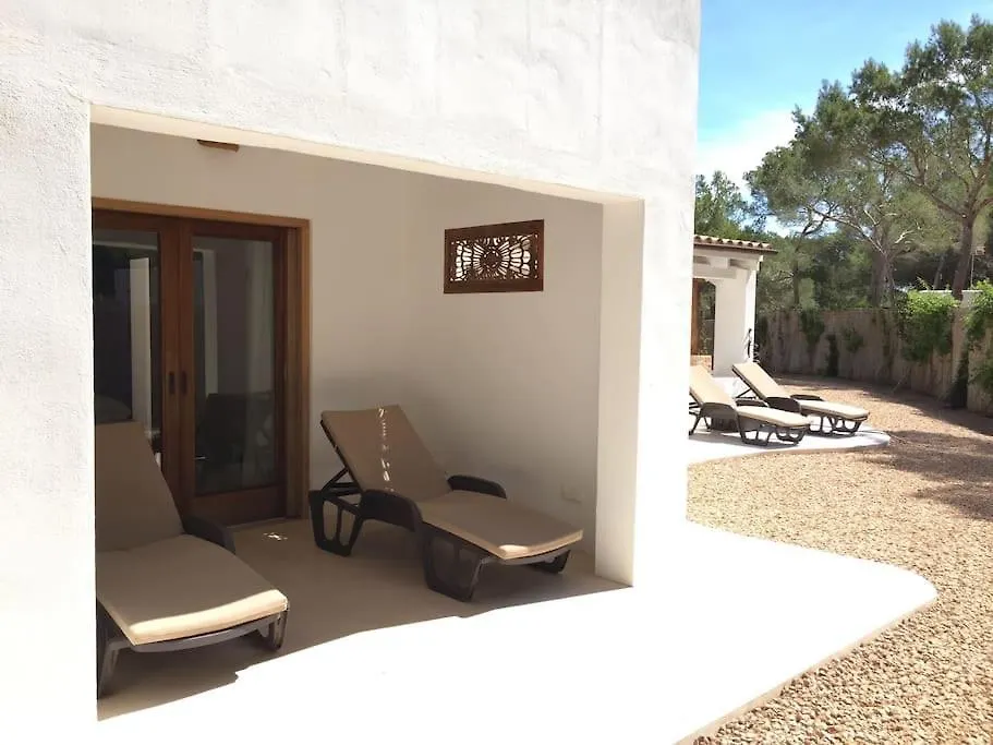 A Beautiful Villa Close To The Beach Playa Migjorn